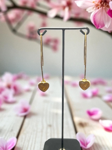 Øreringe med hjertevedhæng