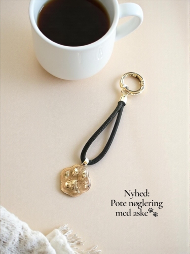 Kærlighedsnøglering med pels