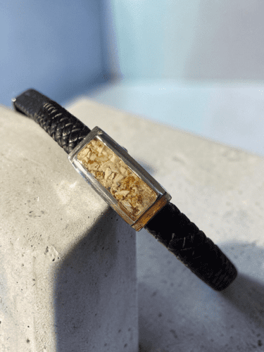 Herre armbånd med vedhæng